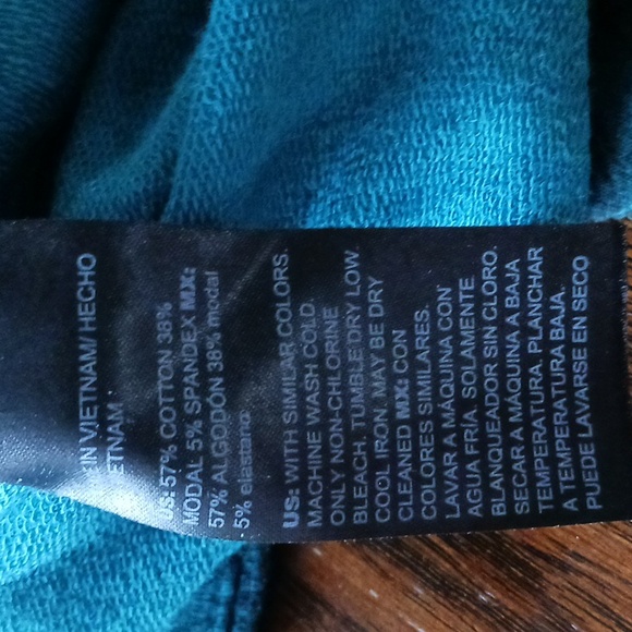 Chico's Green Monochromatic Sweater - Picture 9 of 9